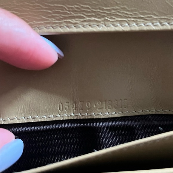 Authentic!! Gucci Web Long Bifold Wallet - Picture 7 of 12